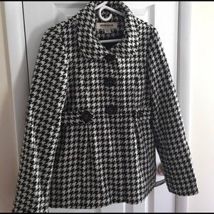 Sz L Juniors, Gently Worn Dress Coat.